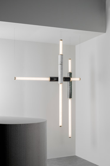 Light Pipe | S 58—11 - Brushed Brass - Black / White / Green | Lampade sospensione | Empty State