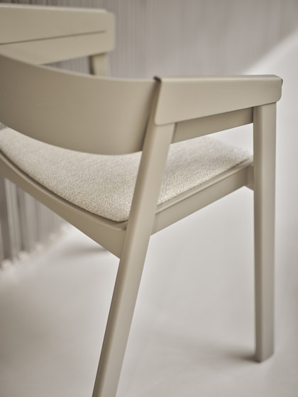 Cover Armchair | Chairs | Muuto