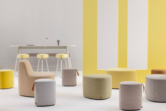 Pully Island | Sitzelement Quadrat | Poufs / Polsterhocker | Cascando