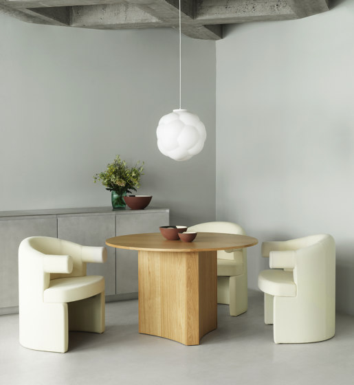 Burra Lounge Chair w. return | Armchairs | Normann Copenhagen