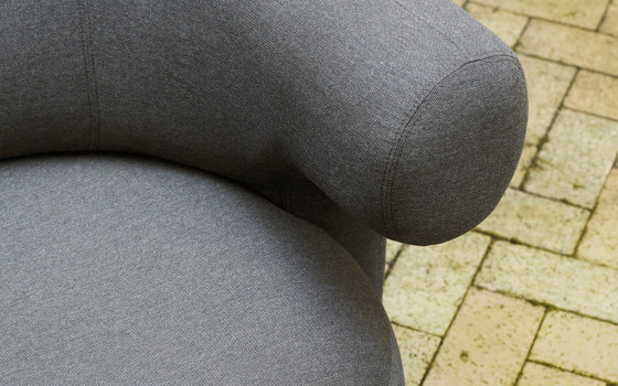 Burra Lounge Chair w. return | Armchairs | Normann Copenhagen