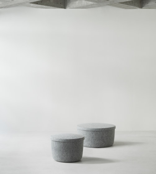 Hide Storage Pouf Small Grey | Poufs | Normann Copenhagen