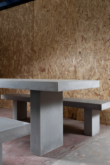 Giorgione Dining Table | Esstische | Forma & Cemento