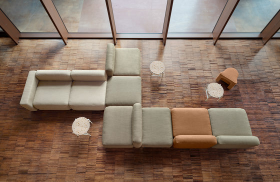 One Hundred | Poufs / Polsterhocker | Quinti Sedute