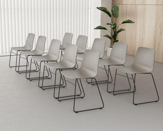 Varya XL | Office chairs | Inclass
