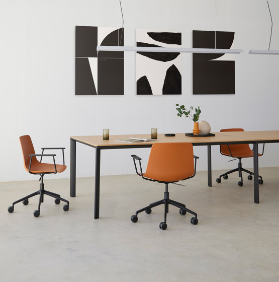Varya XL | Office chairs | Inclass