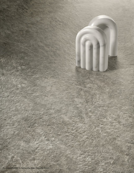 Marvel Meraviglia Silver Majestic Grid Velvet | Ceramic tiles | Atlas Concorde