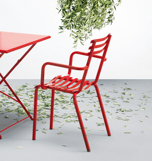 Flower chaise | Chaises | Ethimo