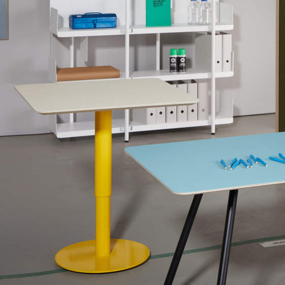 S table | Tables de bistrot | modulor