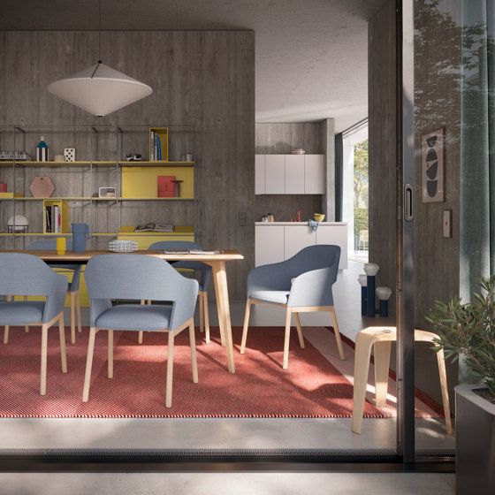 invite 5922 | Chairs | Brunner