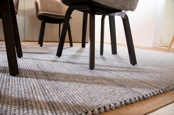 Domus | Formatteppiche | remade carpets