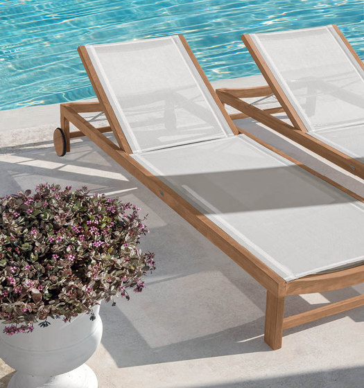 Sand sunbed in teak and Ethitex | Sun loungers | Ethimo