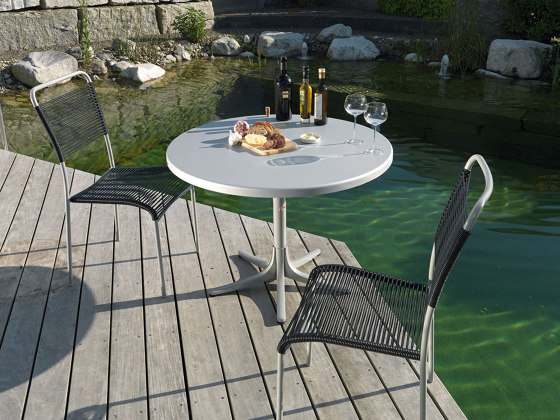 Table en fibre de verre Schaffhausen 140x80 | Tables de repas | Schaffner AG