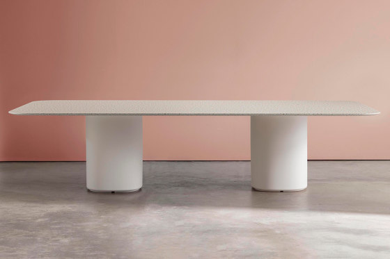 Solid Table Outdoor ME 17402 | Esstische | Andreu World