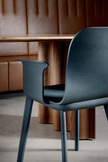 AEON COMFORT Upholstered seat | Sillas | Zeitraum