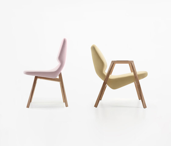 Oblique chair | Chairs | Prostoria