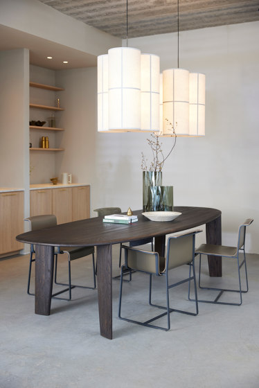 Mitchell stone oval Table | Esstische | QLiv