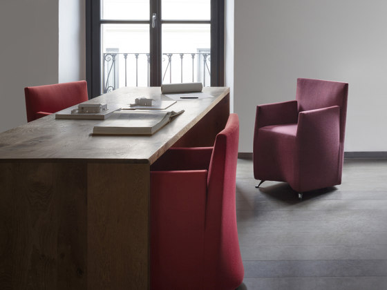 Caprilarge | Armchair | Sillones | Baleri Italia