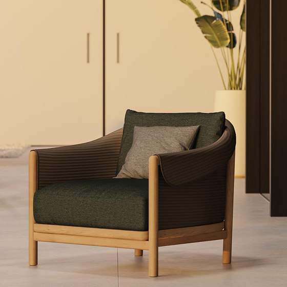 Selina Club Armchair | Fauteuils | Design Pergola