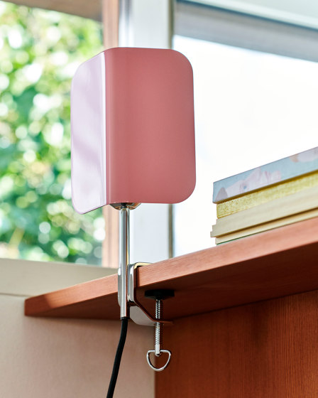 Apex Clip Lamp | Lampade tavolo | HAY