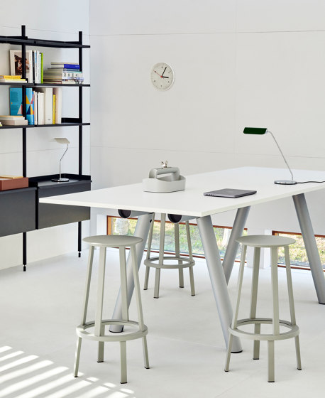 Boa Table | Tables de repas | HAY