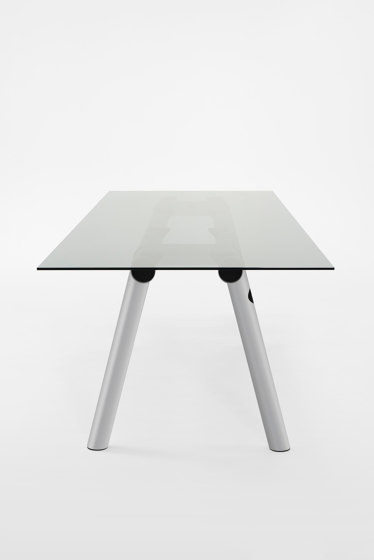 Boa Table | Esstische | HAY