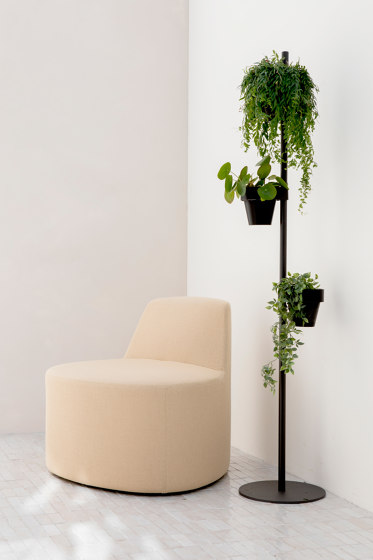 Slide Wall 3 | Plant pots | Cascando