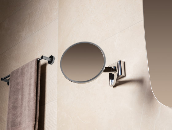 Glow | Wall Mounted Double Arm X5 Magnifying Mirror with Progressive Switch | Espejos de baño | BAGNODESIGN