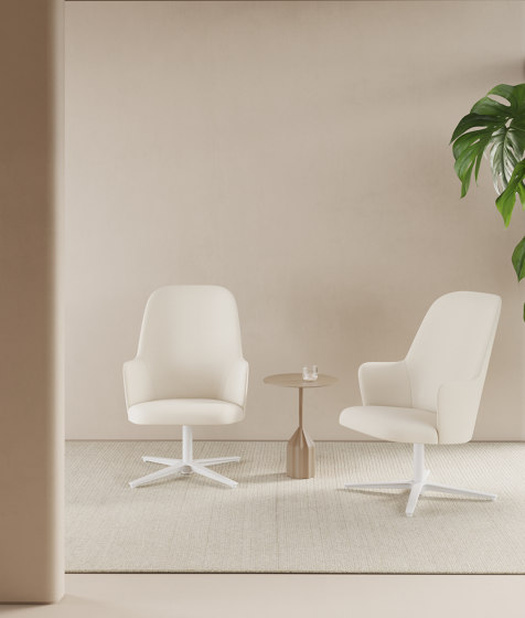 Aleta Executive lounge chair - upholstered | Sedie | viccarbe