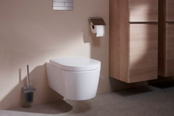 EluPura S Pack WC suspendu 540 sans bride avec abattant déclipsable, frein de chute, système de chasse AquaHelix, SmartClean, Slim | WC | Hansgrohe