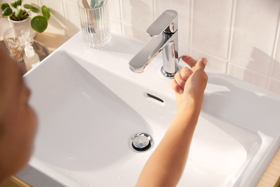 Rebris S Mezclador monomando de lavabo 110 CoolStart con vaciador automático | Grifería para lavabos | Hansgrohe