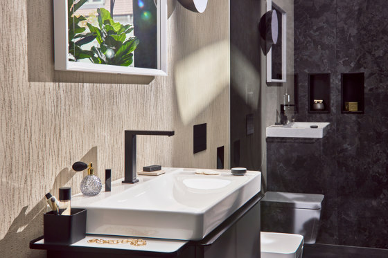 Xarita E Specchio con luci LED 1600/50 sensore a infrarossi | Specchi da bagno | Hansgrohe