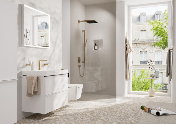 Xarita E Specchio con luci LED 1400/50 sensore touch capacitivo | Specchi da bagno | Hansgrohe