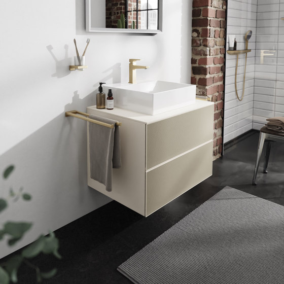 Xevolos E Mueble de baño beige arena mate 980/550 con 2 cajones para consolas con lavabo sobre encimera | Armarios lavabo | Hansgrohe