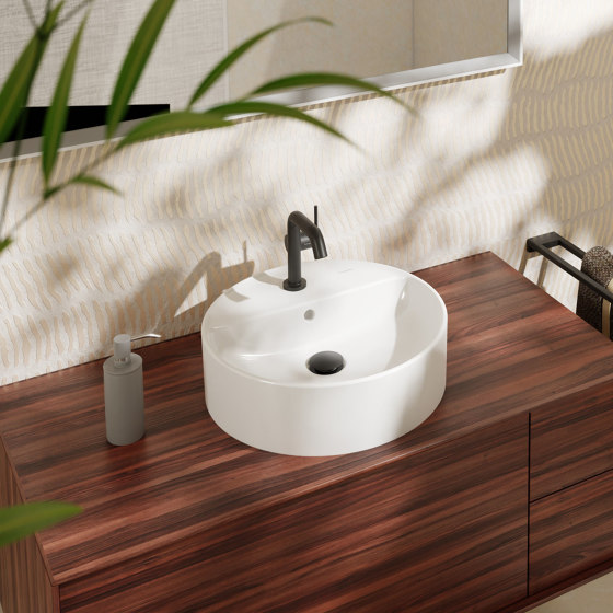 Xuniva S Lavabo semiencastrado 450/450 con orificio para grifo y rebosadero, SmartClean | Lavabos | Hansgrohe