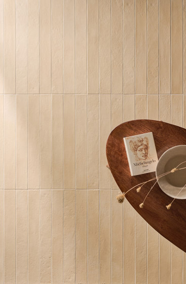 Longarine Calcecreta | Baia Naturale 7,5x60 | Ceramic tiles | Marca Corona