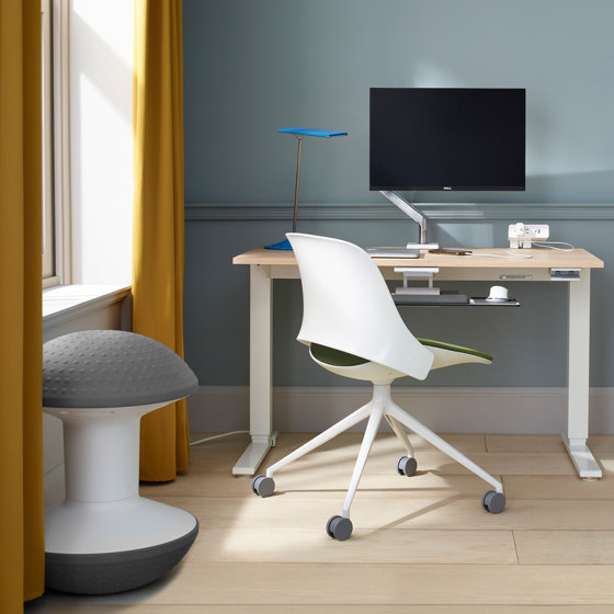 Ballo | Swivel stools | Humanscale