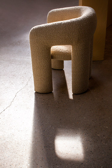 Bold Armchair | Sillones | Mohdern