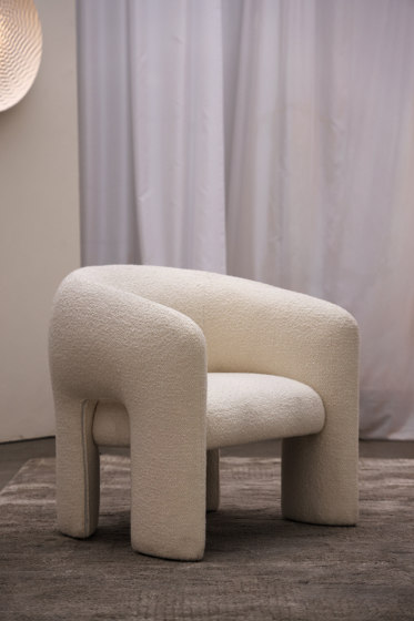 Bold Armchair | Sillones | Mohdern