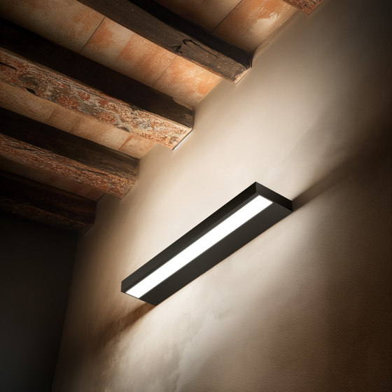 Regolo Double Emission | Wall lights | Linea Light Group