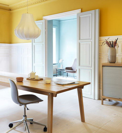 SLICE TABLE - Dining tables from Normann Copenhagen | Architonic