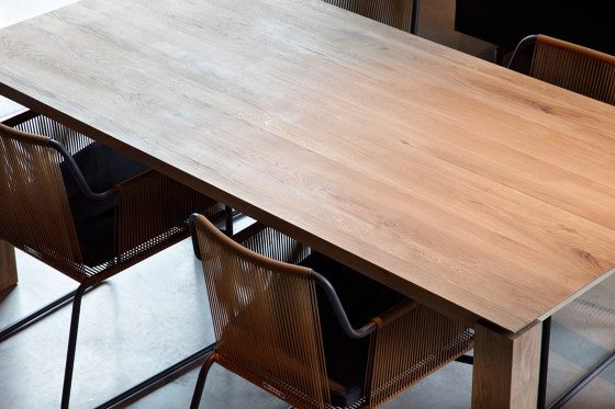 Slice | Teak extendable dining table - legs 10 x 10 cm | Tavoli pranzo | Ethnicraft