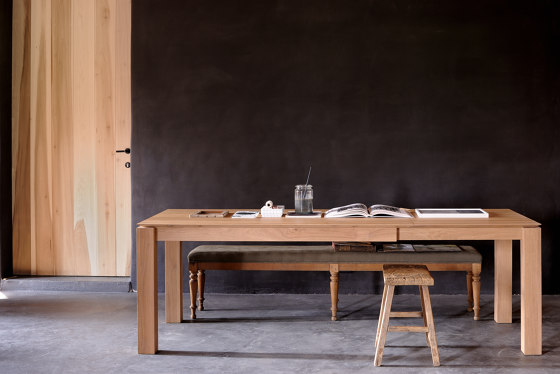 Slice | Oak dining table - legs 10 x 10 cm | Tables de repas | Ethnicraft