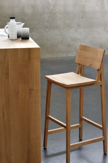 Oak N1 Chair | Chaises | Ethnicraft