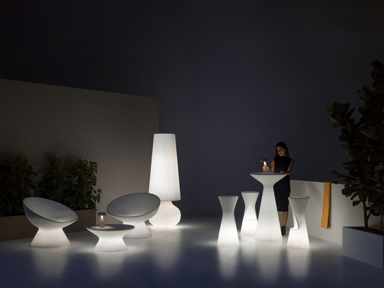 Fade | Table Lamp Metal | Tischleuchten | PLUST