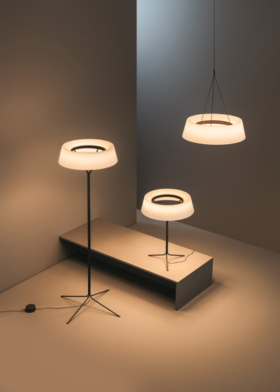 Lily 5725 Floor and Table lamp | Free-standing lights | Vibia