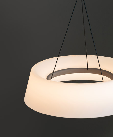 Lily 5730 Lampade sospese | Lampade sospensione | Vibia