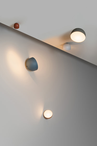 Plusminus Solo 6370 Lampadaire écrans et Lampe de table/Murales | Luminaires de table | Vibia