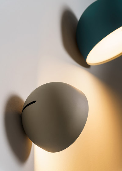 Plusminus Solo 6370 Lampadaire écrans et Lampe de table/Murales | Luminaires de table | Vibia