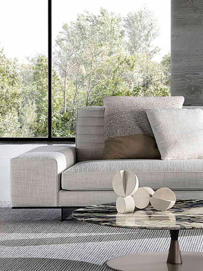 Double | Cushions | Minotti